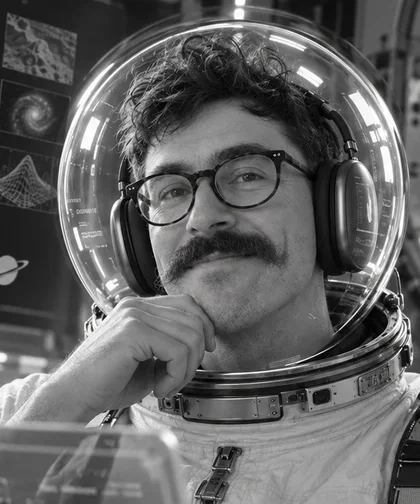 Antoine Mœvus as an astronaut, humorous image